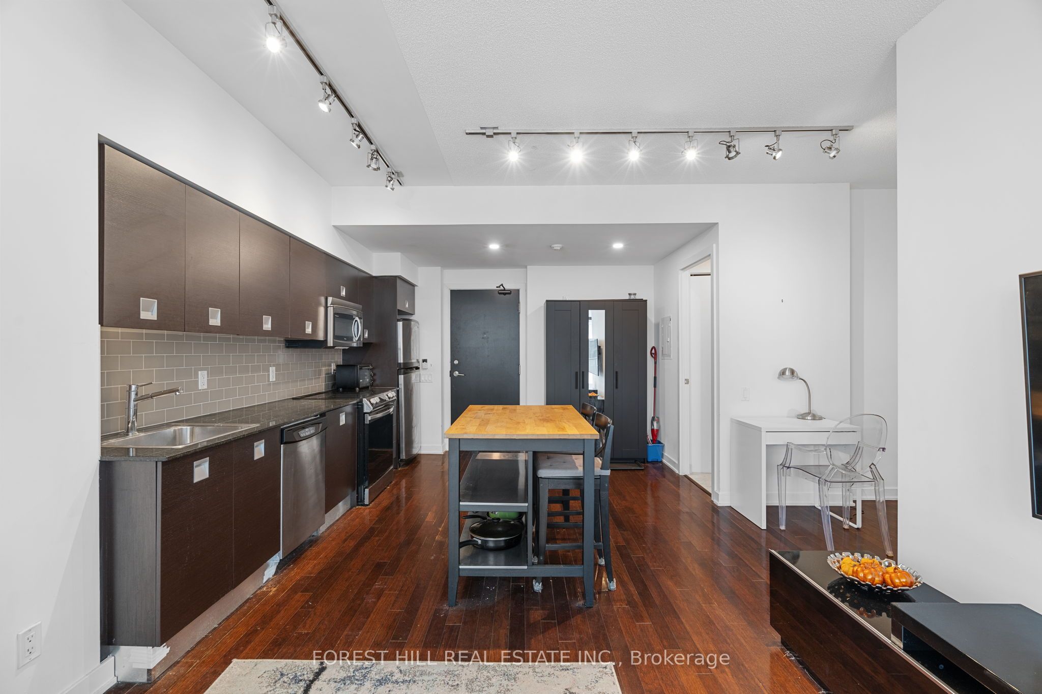 #1101 - 33 Charles Street, Toronto, ON M4Y 1R9