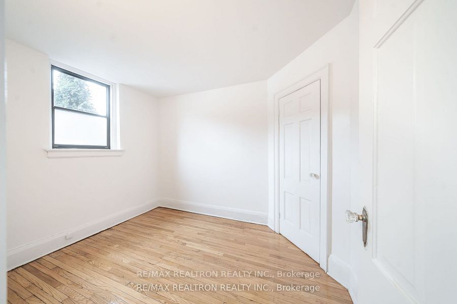 6 Kingston Road, #56