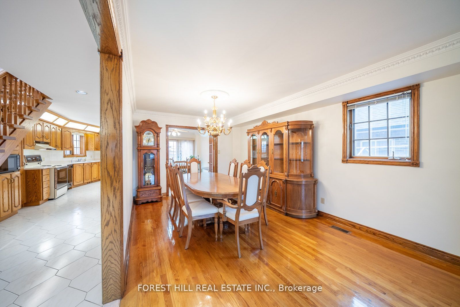 541 Glen Park Avenue, Toronto, ON M6B 2G2