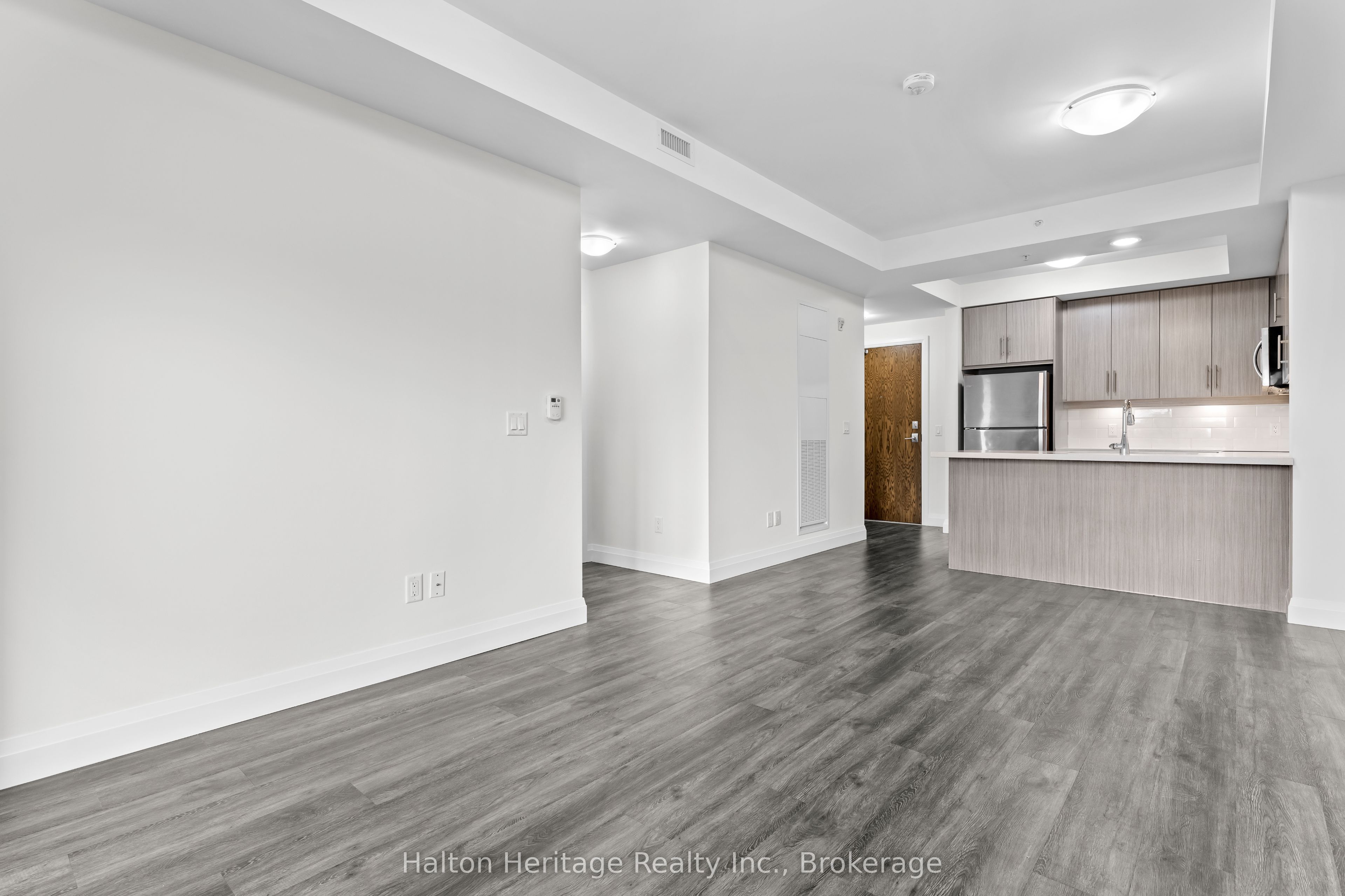 30 Hamilton Street S, #503