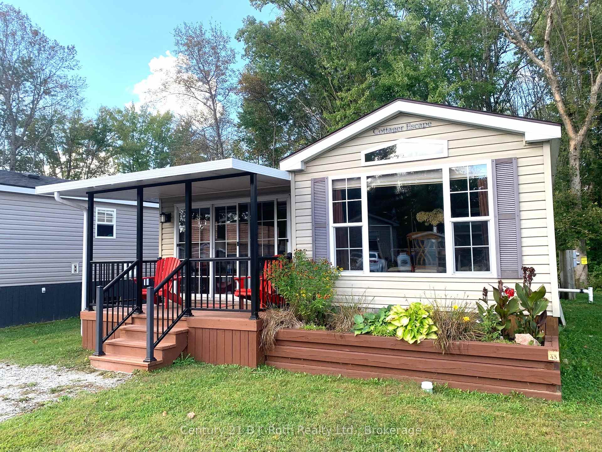 #43 - 1082 Shamrock Marina Road, Gravenhurst, ON P0E 1N0 #43