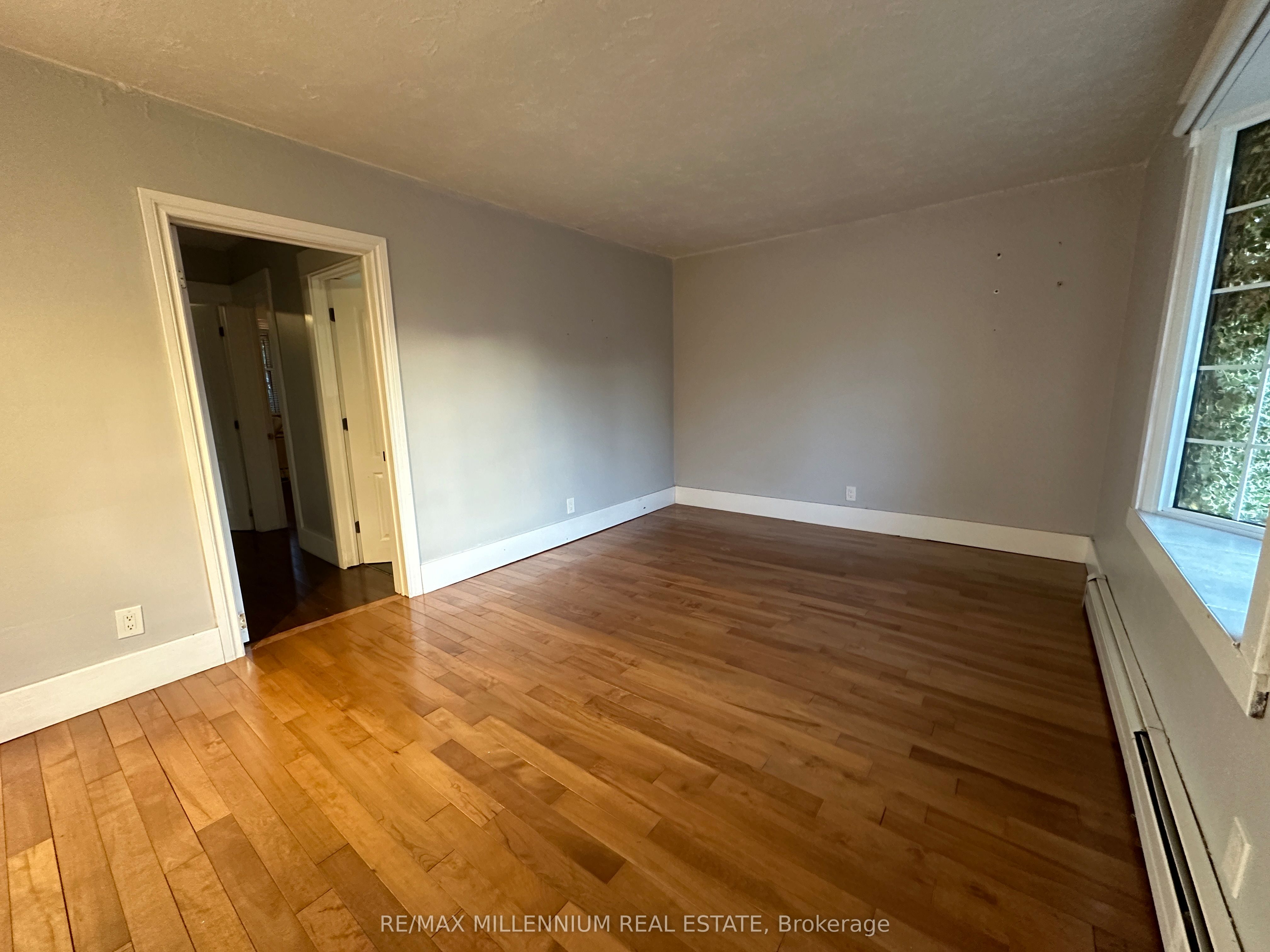 4680 Sixth Avenue, Niagara Falls, ON L2E 4T5