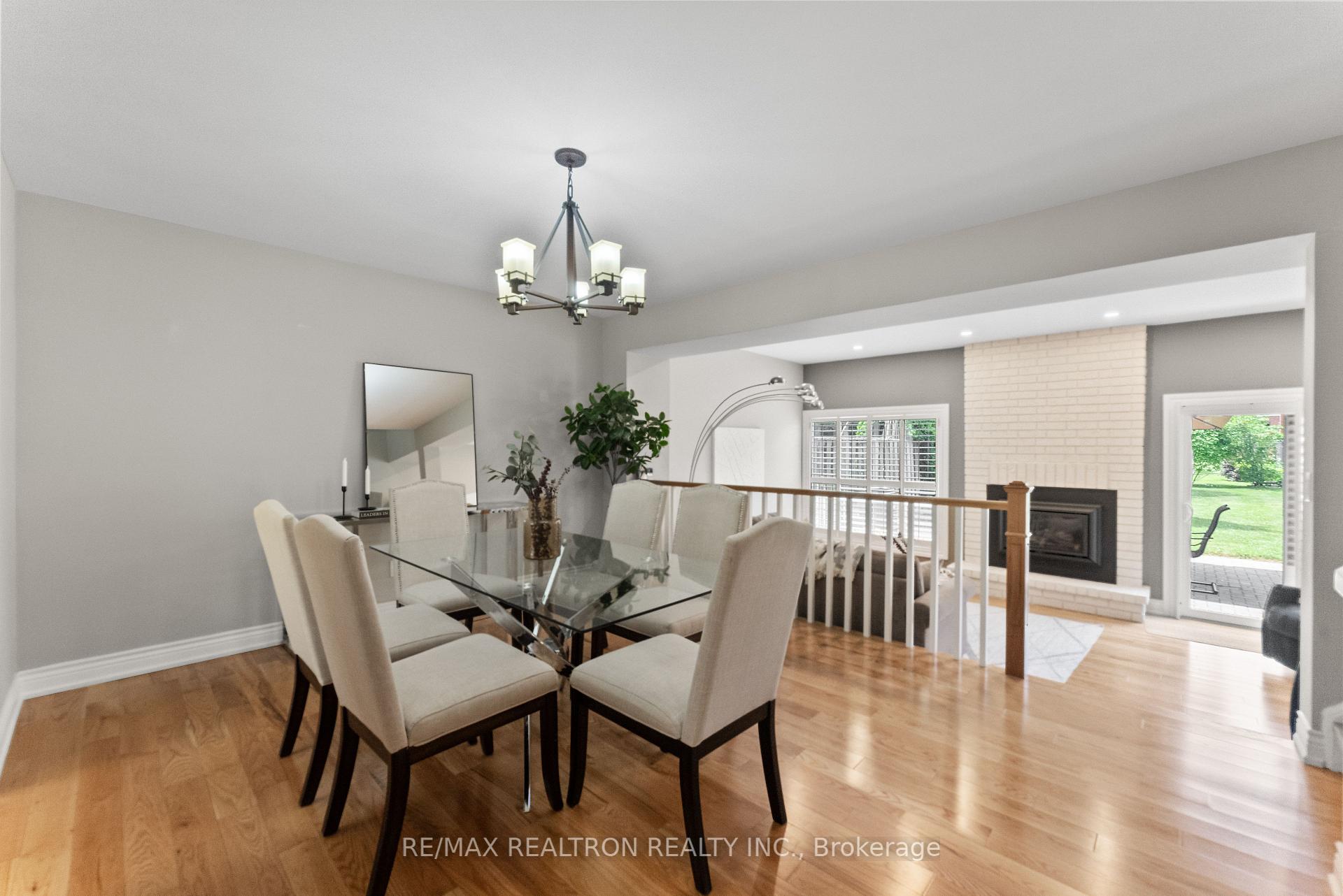 4 Bedrooms Condo at 316 Torresdale, Toronto For sale