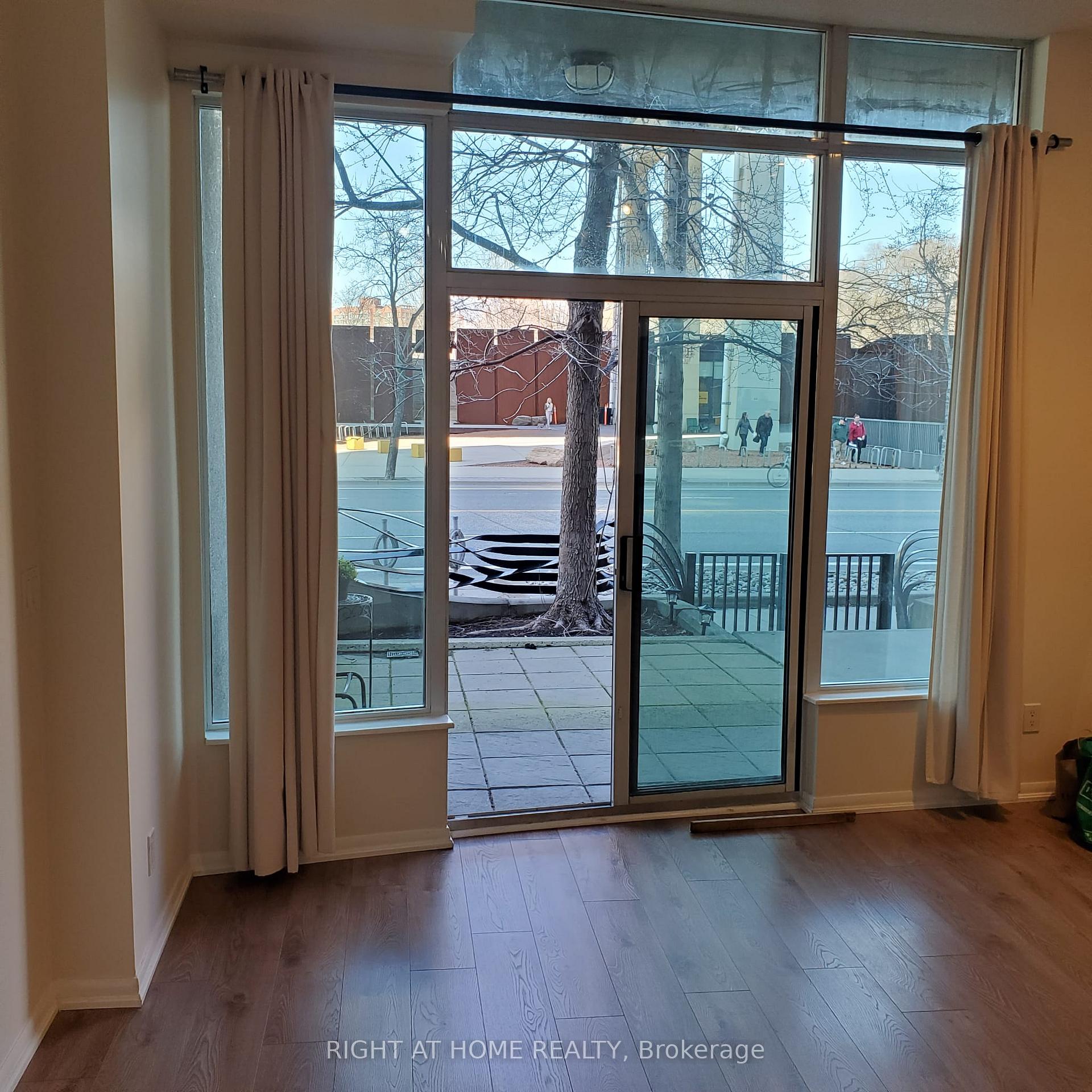 Condo at 231 Fort York,  Toronto For sale