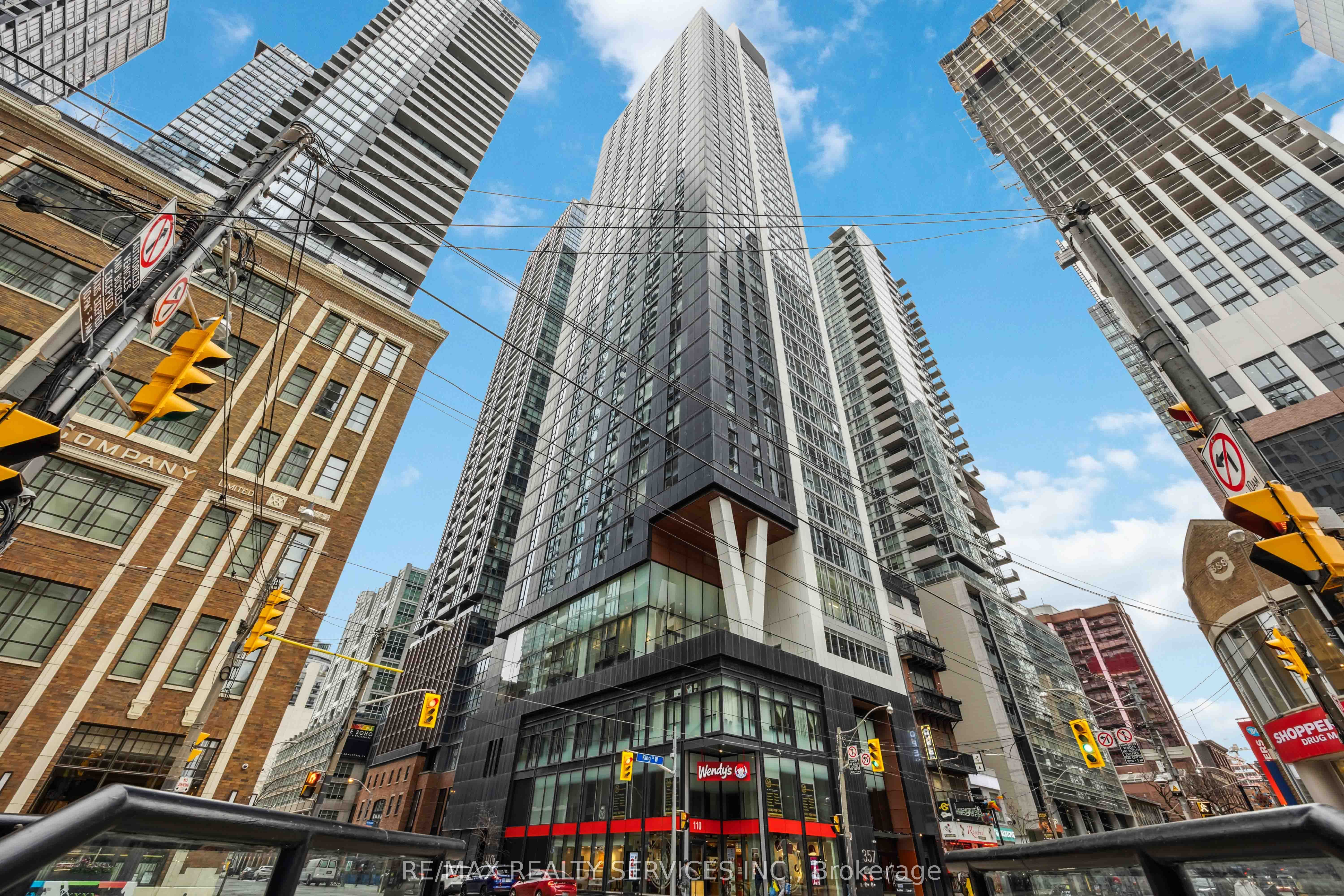 #604 - 375 King Street, Toronto, ON M5V 0S7