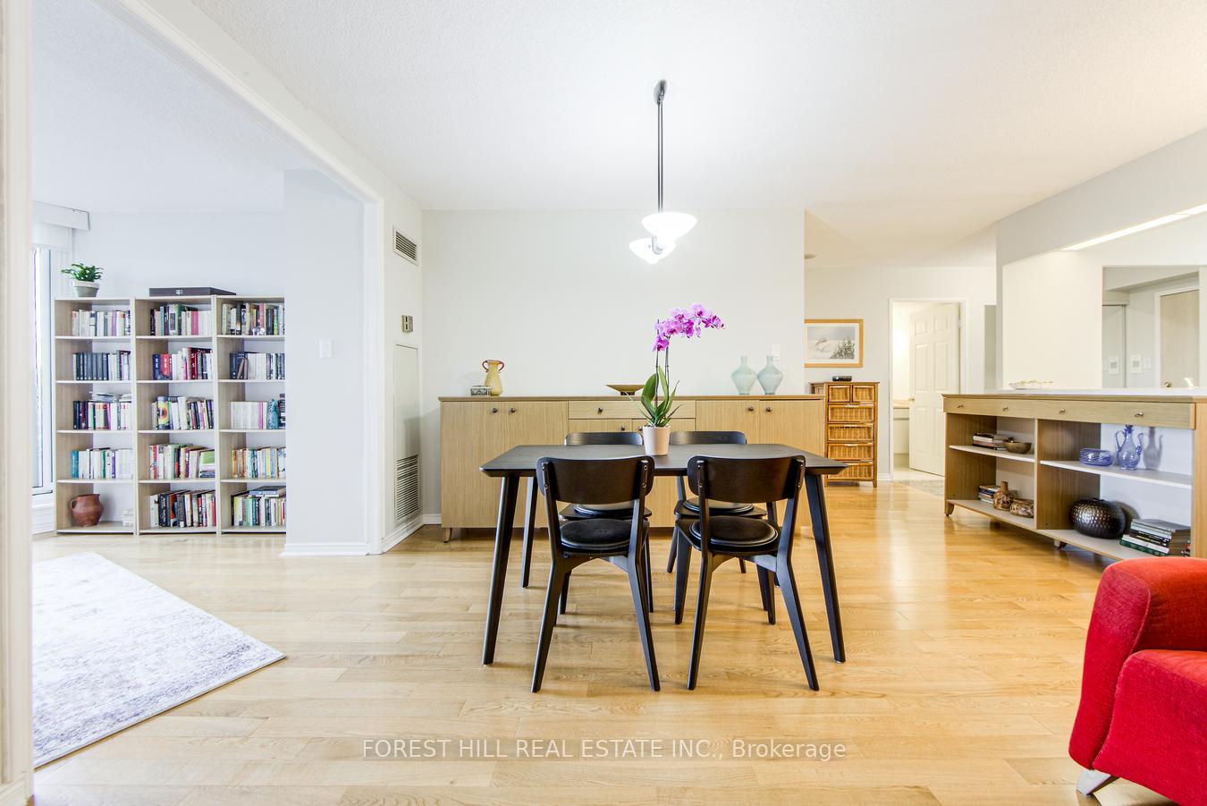 1 Bedroom Condo at 10 Guildwood, Toronto For sale