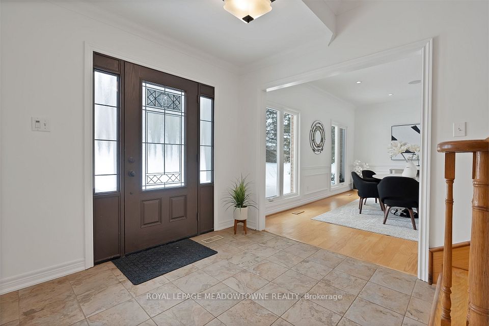 19 Steele Home Court, Caledon, ON L7E 0B1
