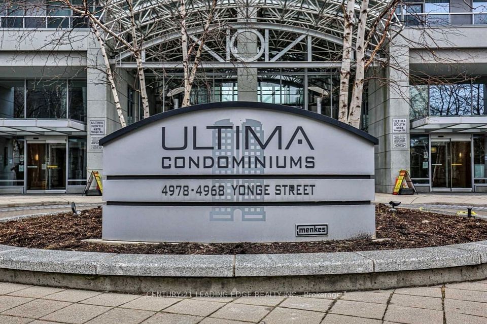 4968 Yonge