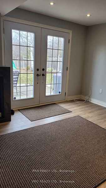 4 Rankin Court, Brampton, ON L6P 1G4