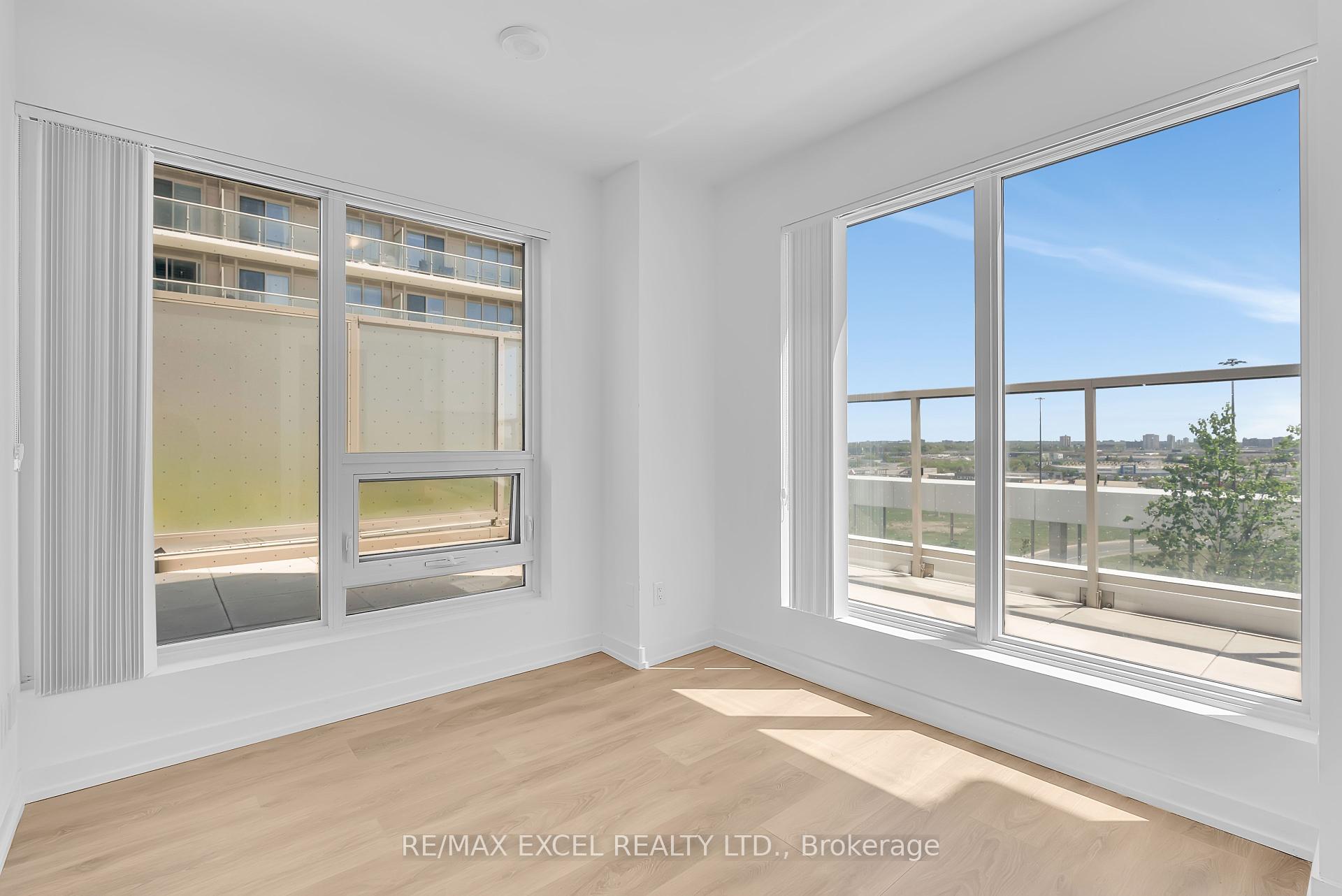 2 Bedrooms Condo at 2031 Kennedy, Toronto For sale