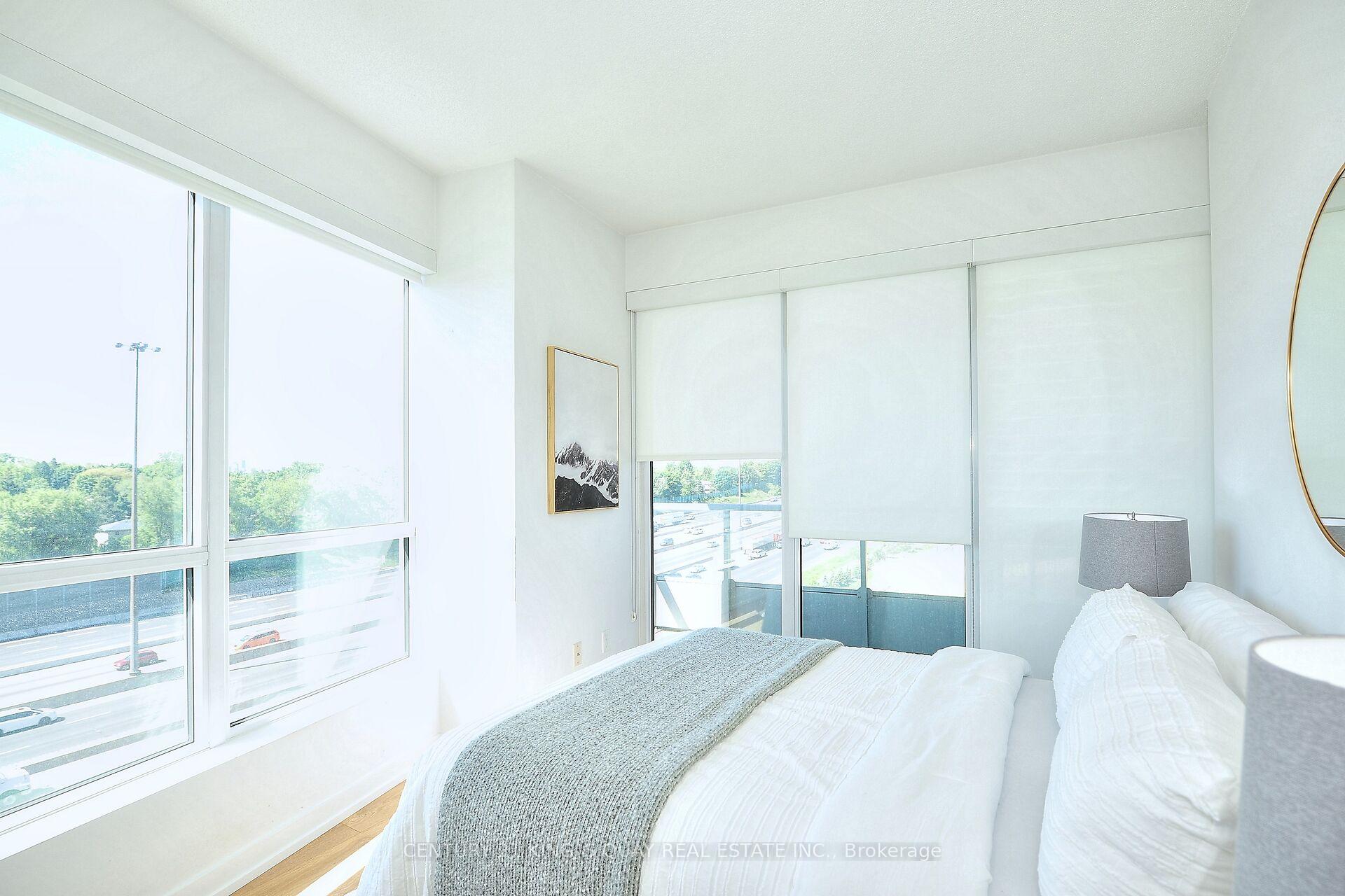 3 Bedrooms Condo at 115 McMahon, Toronto For sale