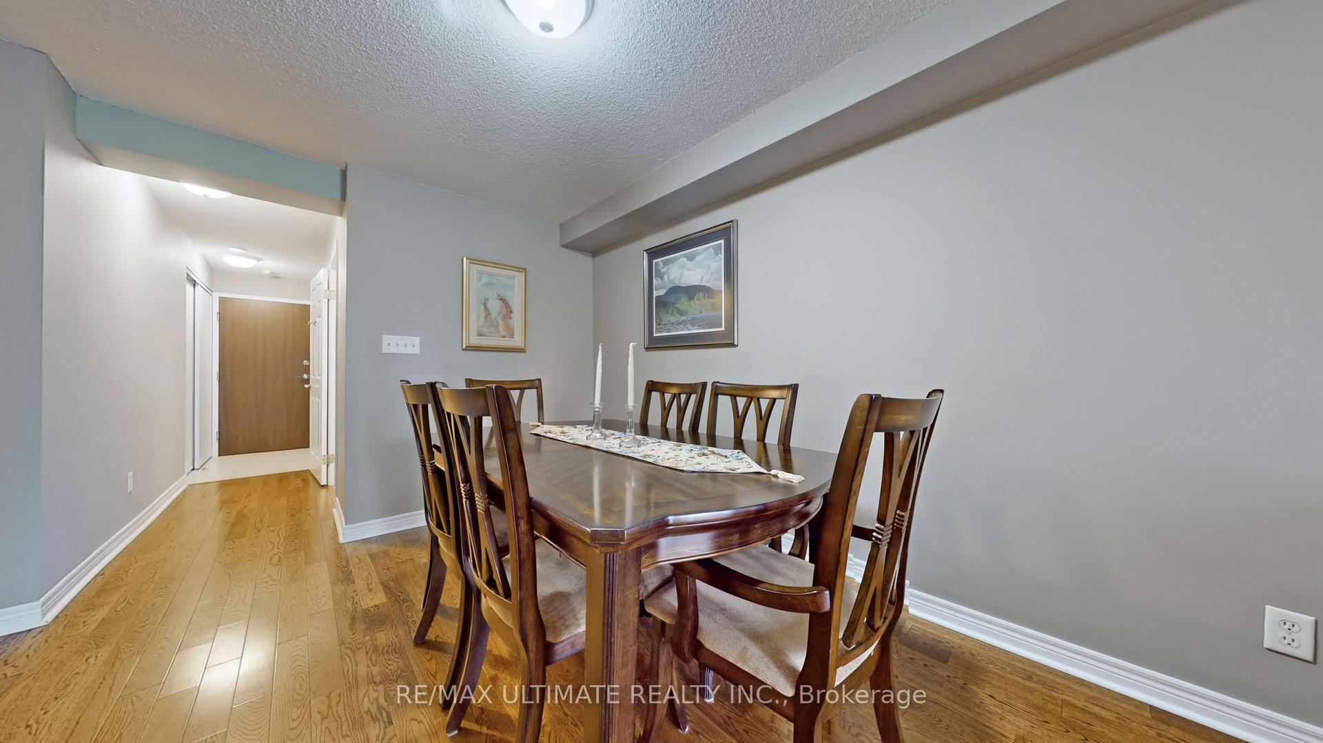 2 Bedrooms Condo at 645 Millwood, Toronto For sale