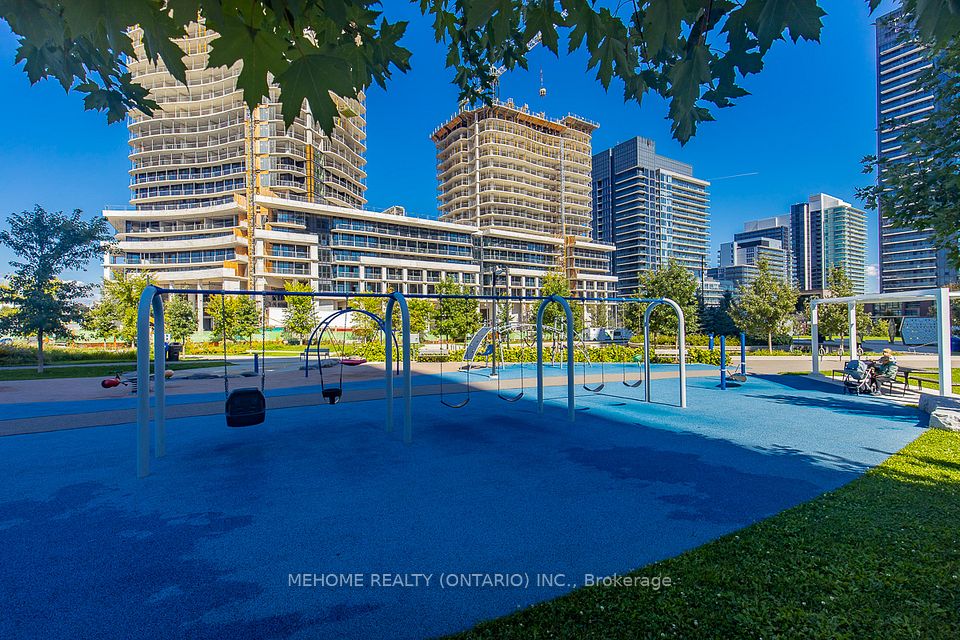 #912 - 85 Mcmahon Drive, Toronto, ON M2K 0H1