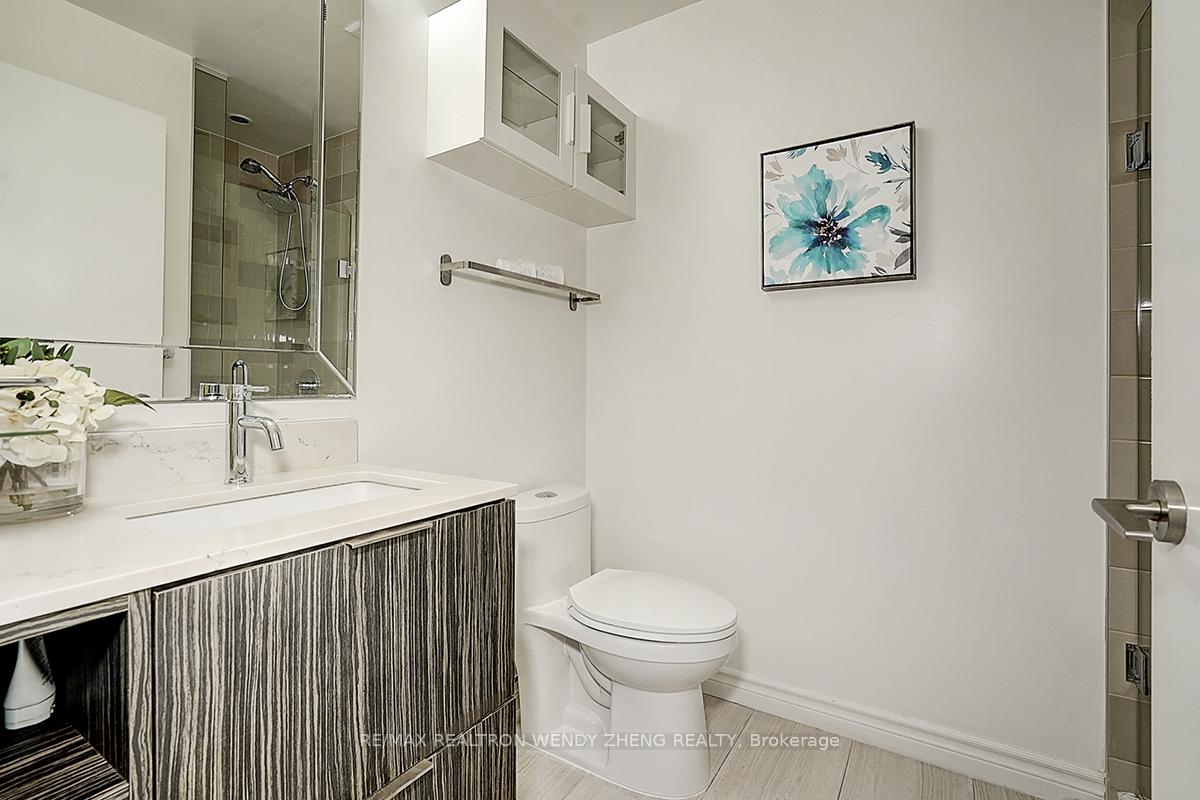 2 Bedrooms Condo at 52 Forest Manor, Toronto For sale