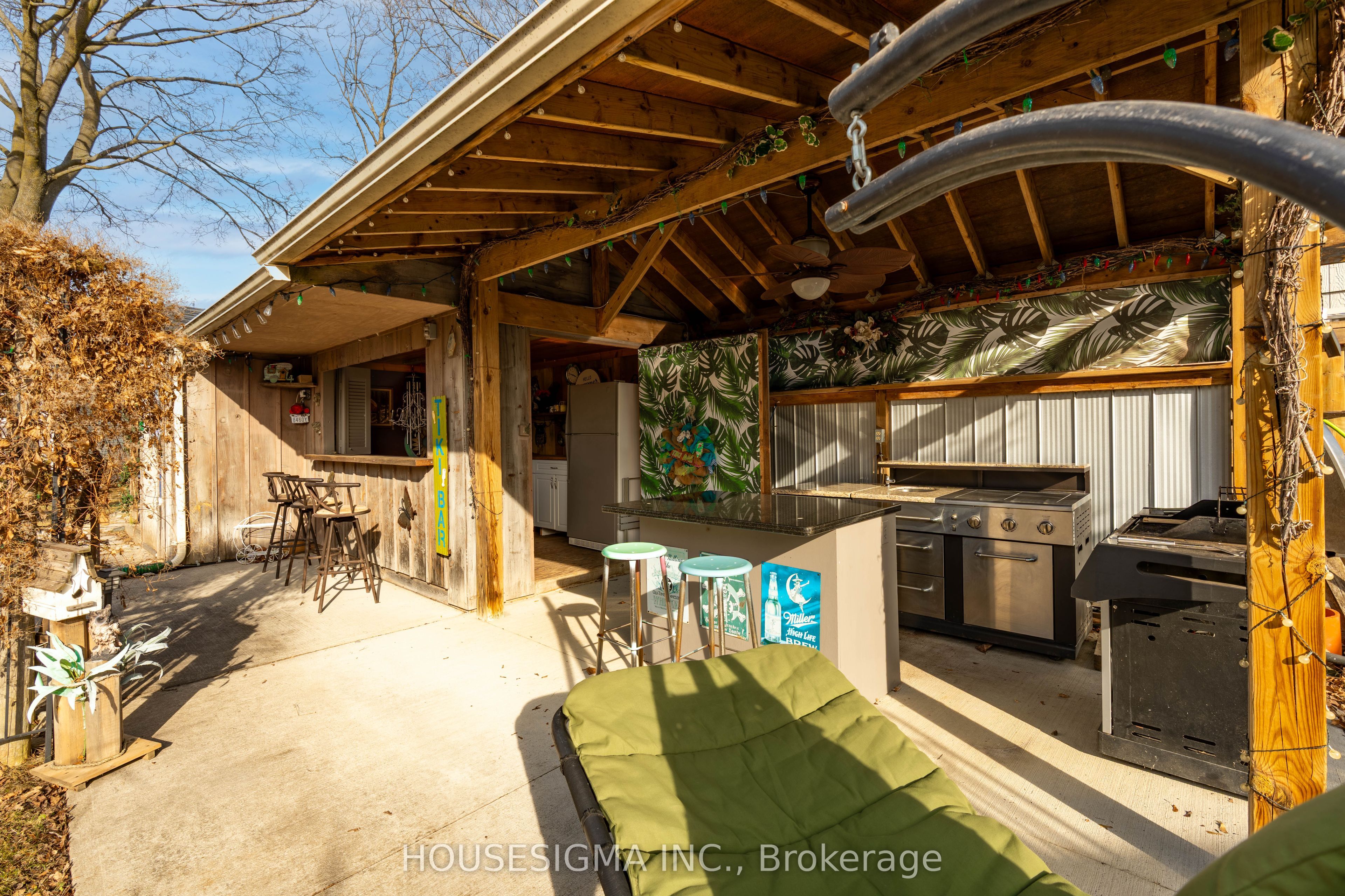 19 Dalewood Drive, St. Thomas St. Thomas