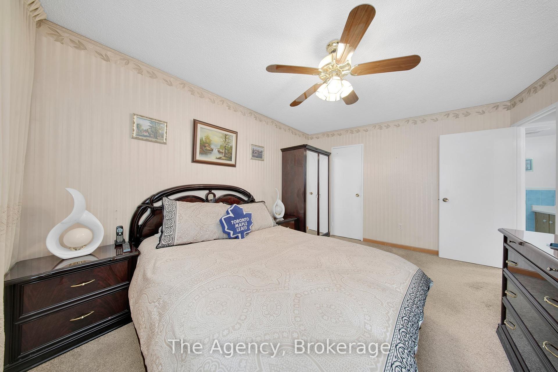 2 Bedrooms Condo at 330 Dixon, Toronto For sale