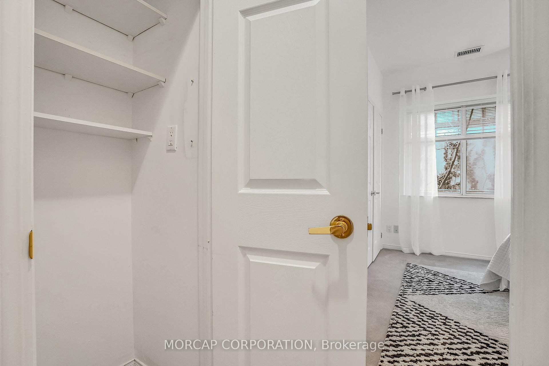 2 Bedrooms Condo at 600 Eglinton, Toronto For sale