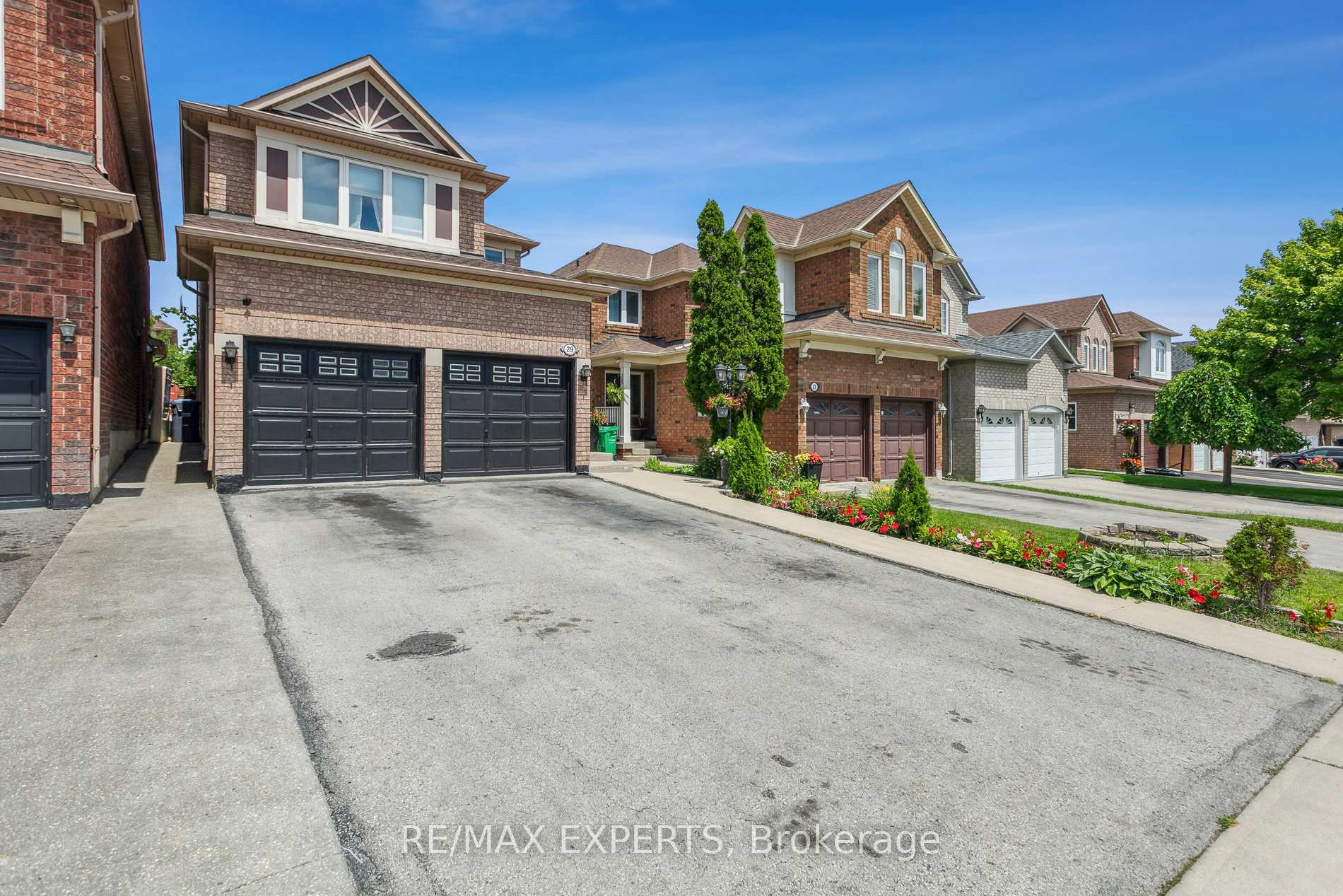 29 Narrow Valley Crescent