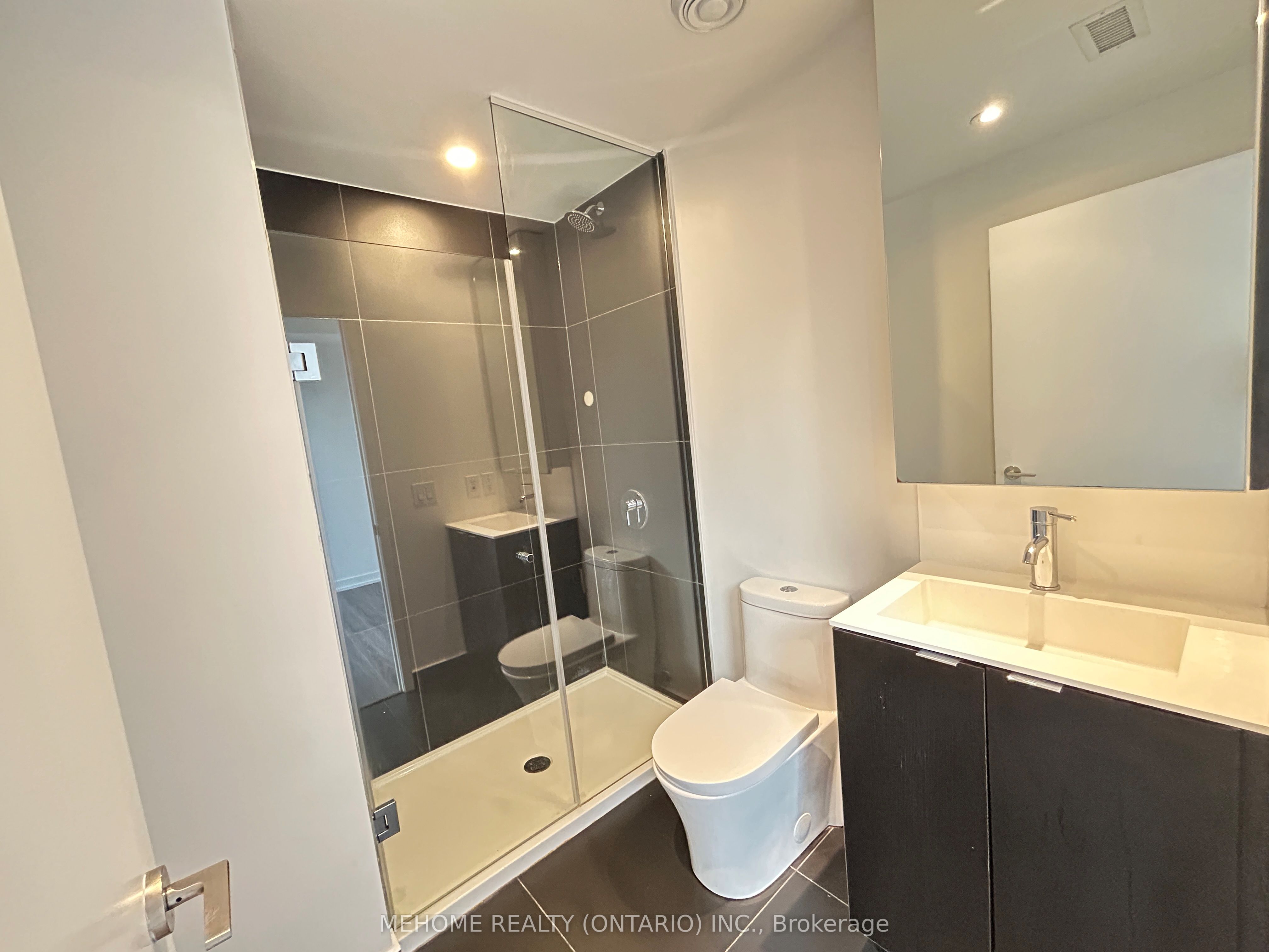 20 Edward Street, #1616
