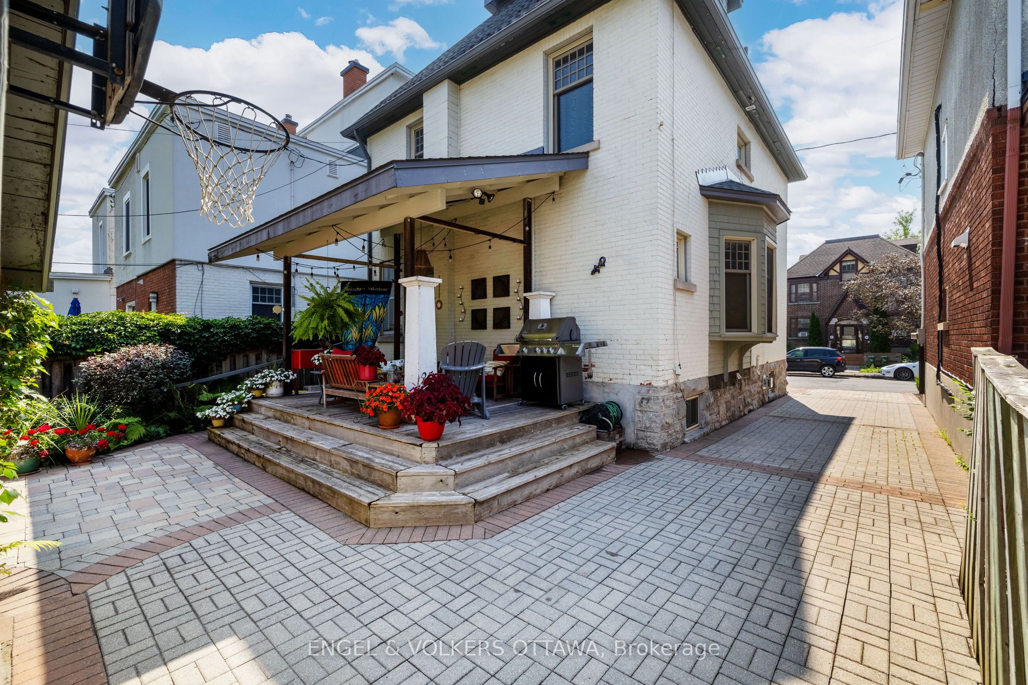 25 Clarey Avenue