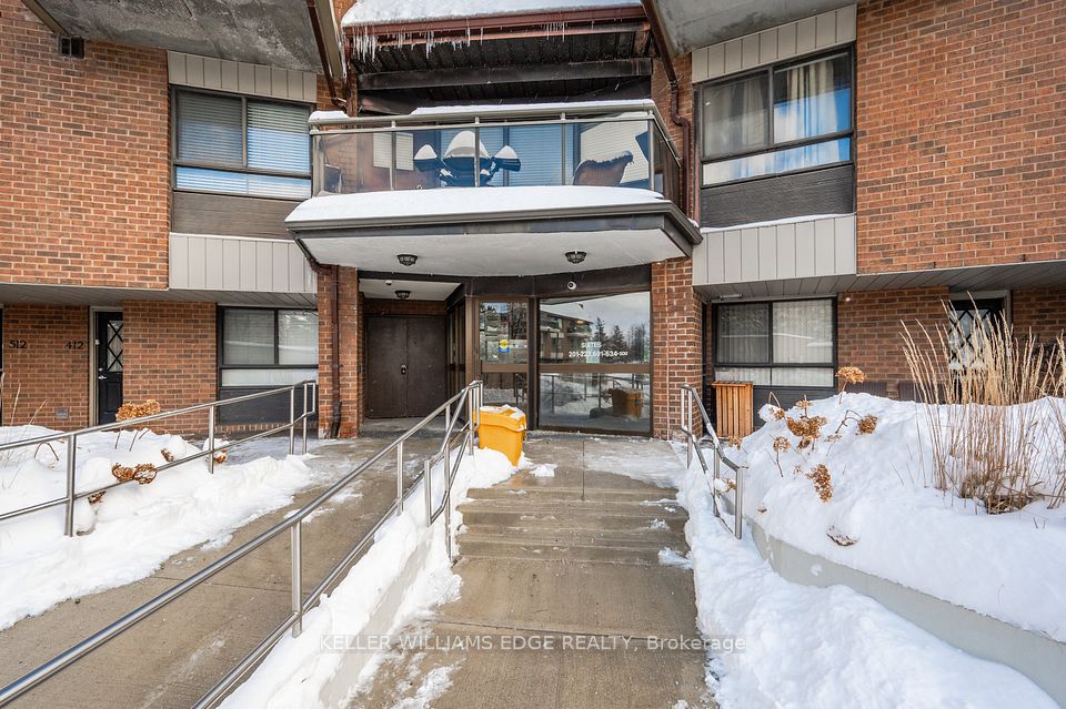 1000 Cedarglen