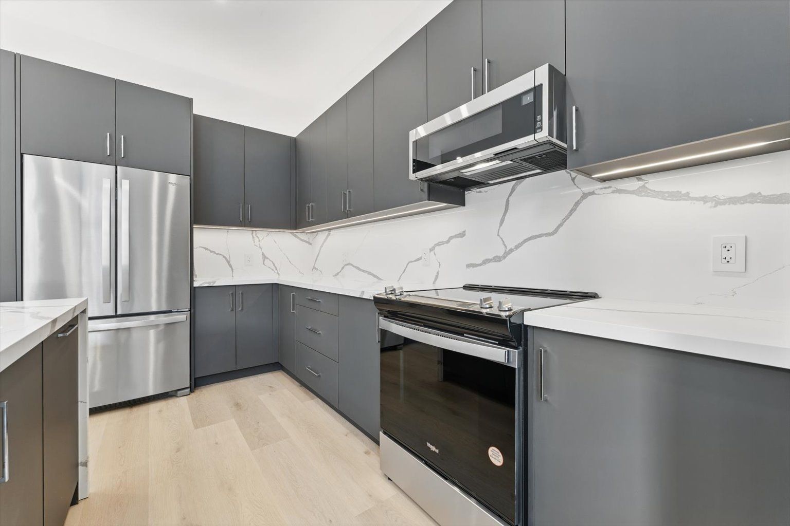 1064 Dufferin Street Rear Garden Suite