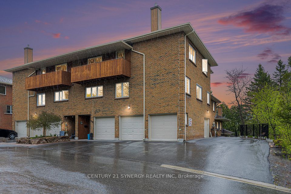 502 Stratas