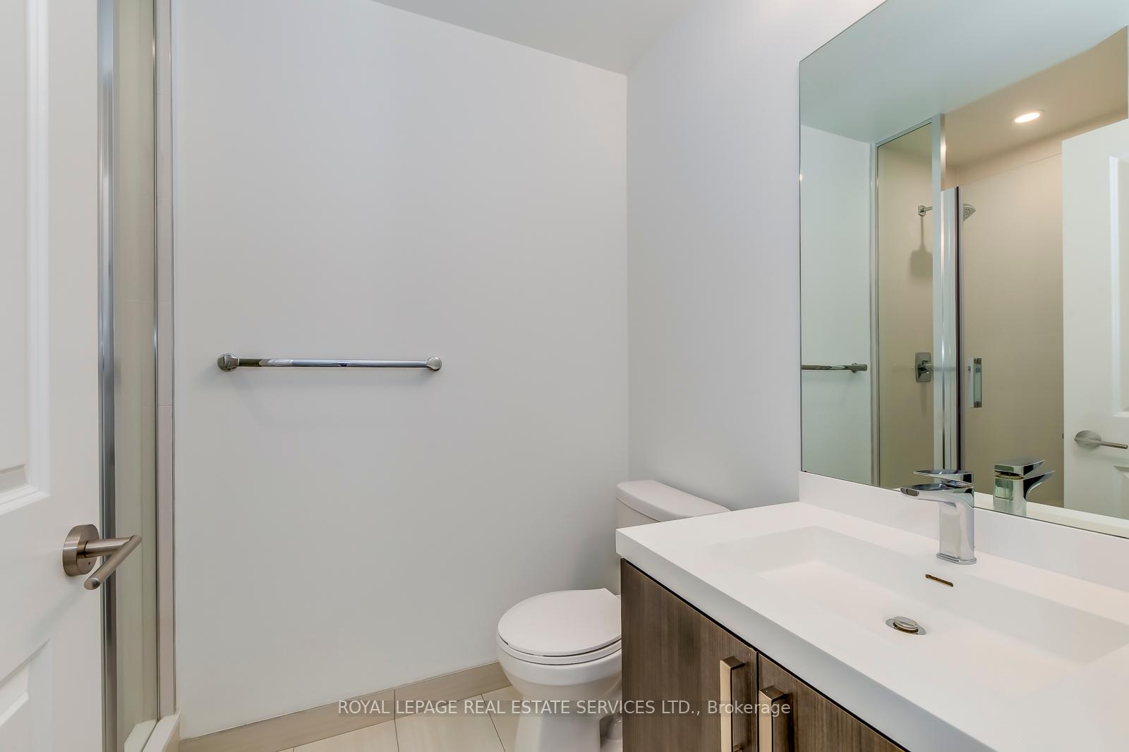 2 Bedrooms Condo at 8 Nahani Way,  Mississauga For sale