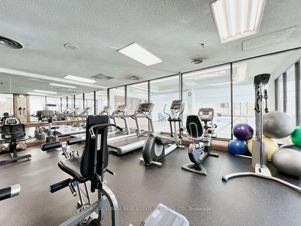 3 Bedrooms Condo at 5444 Yonge, Toronto For sale