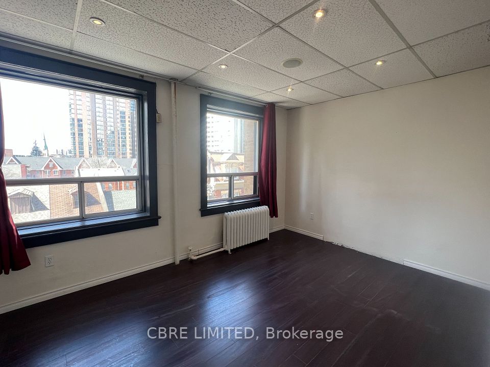 615 Yonge