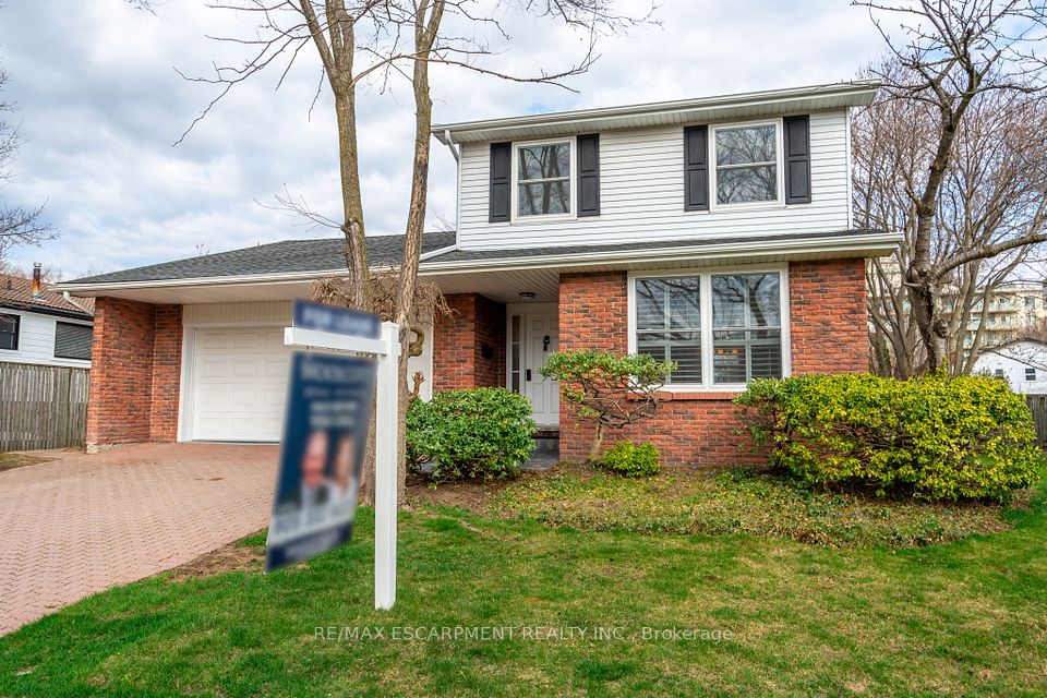 173 Hendrie Avenue, Burlington, ON L7T 4C3
