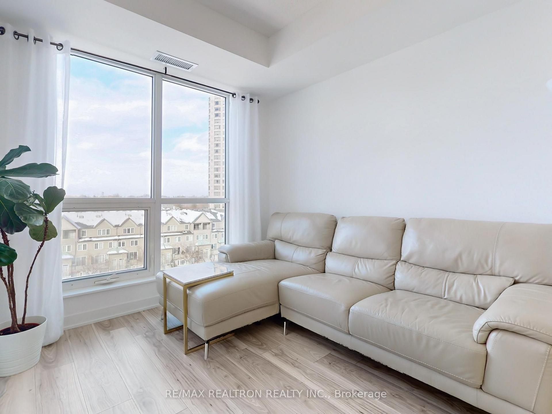 3 Bedrooms Condo at 195 Bonis, Toronto For sale