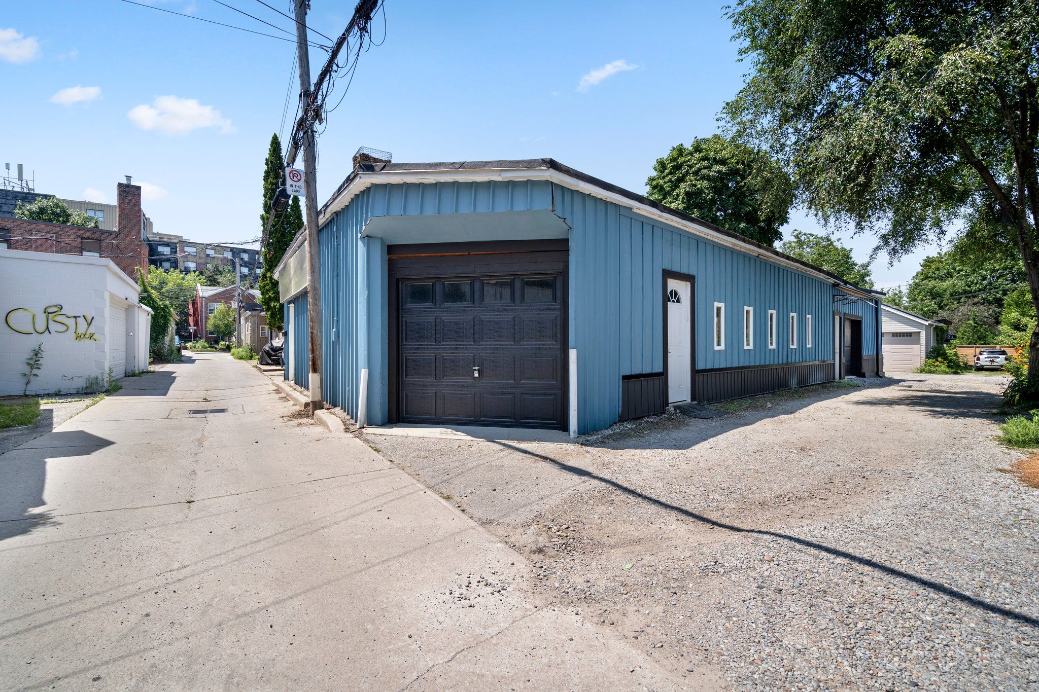 4 Jim WIlson Lane Toronto E02 Ontario M4E 0C1