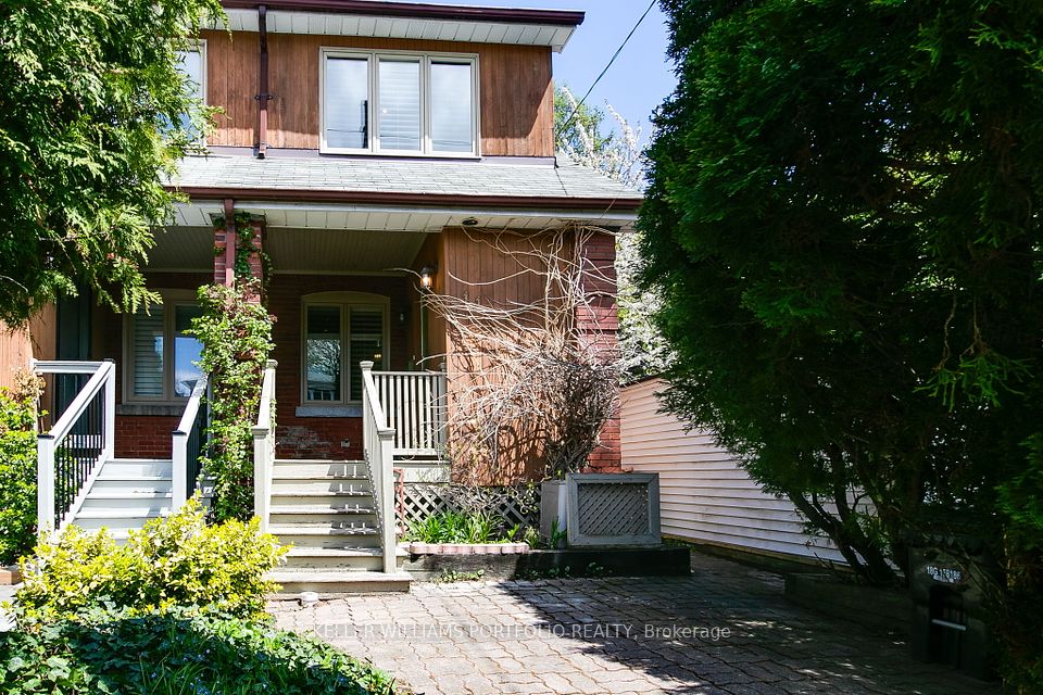 11 Arlington