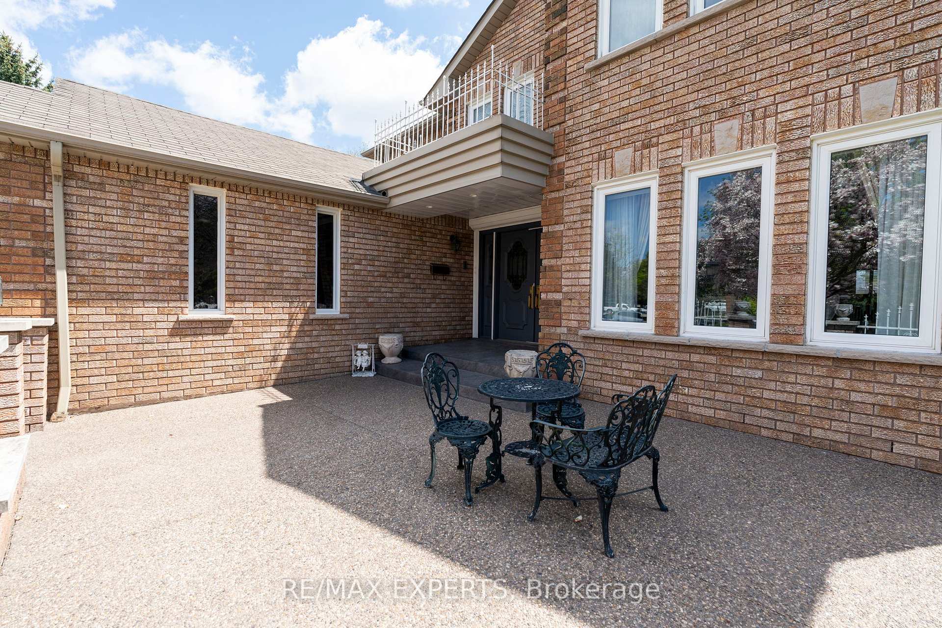 3623 East Park Court