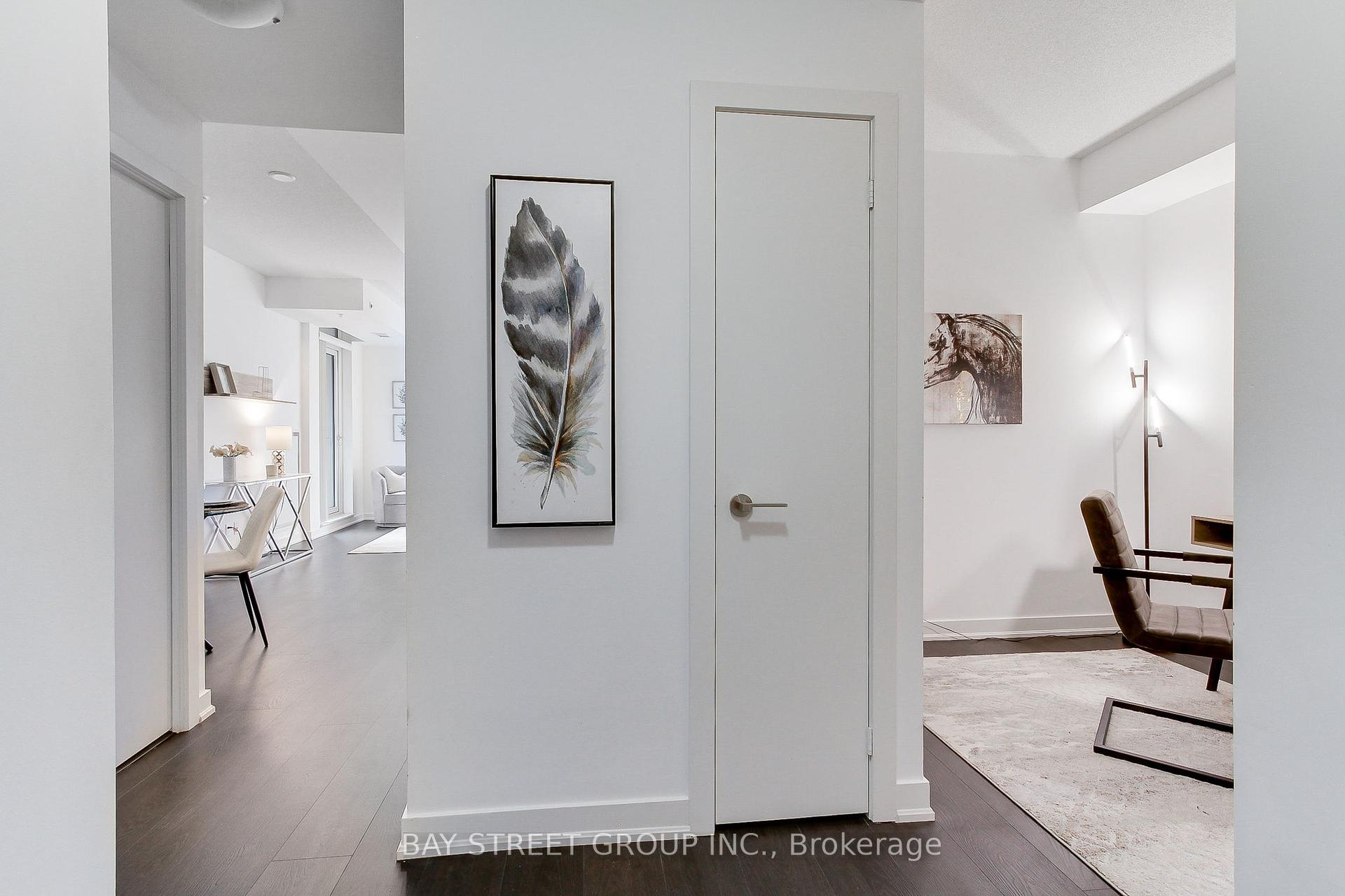 2 Bedrooms Condo at 199 Richmond, Toronto For sale