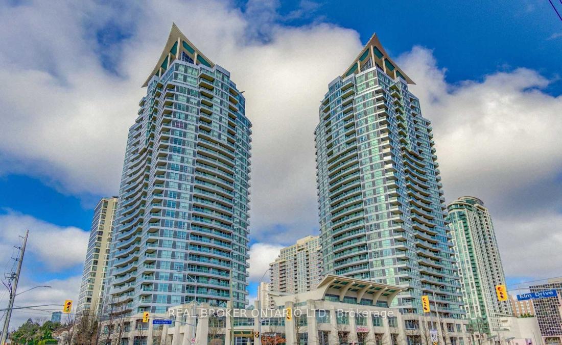 3 Bedrooms Condo at 33 Elm, Mississauga For sale