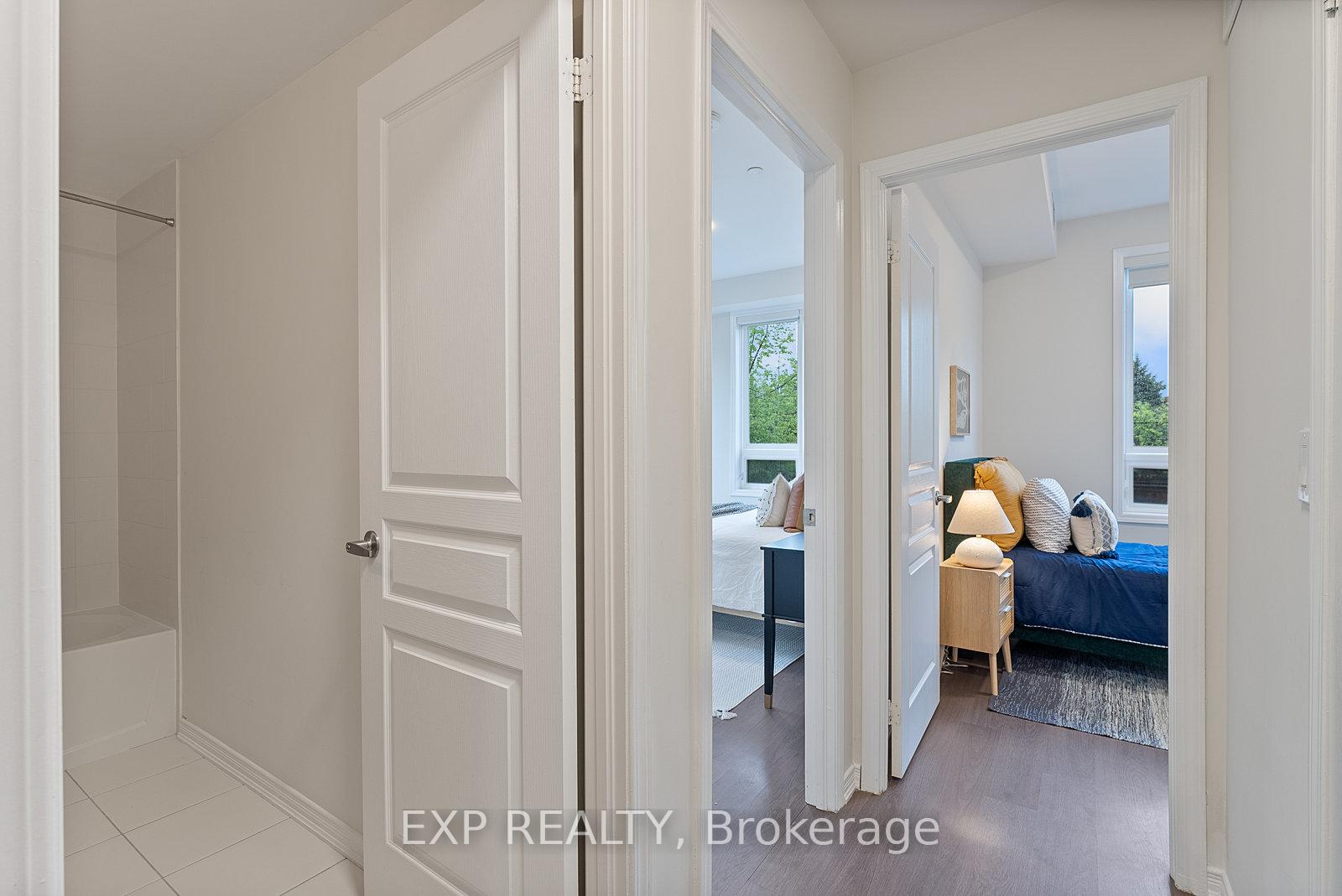 2 Bedrooms Condo at 1100 Briar Hill, Toronto For sale