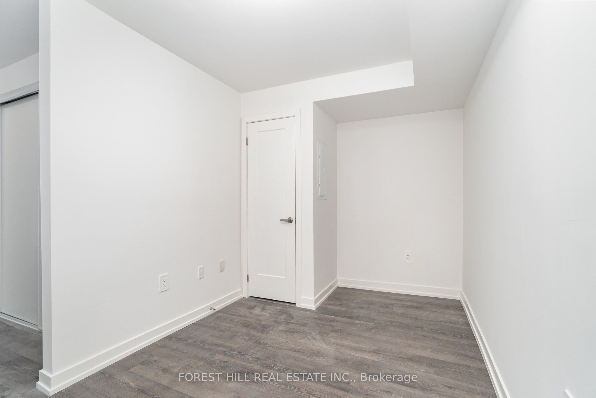 1650 Victoria Park Avenue, #A102