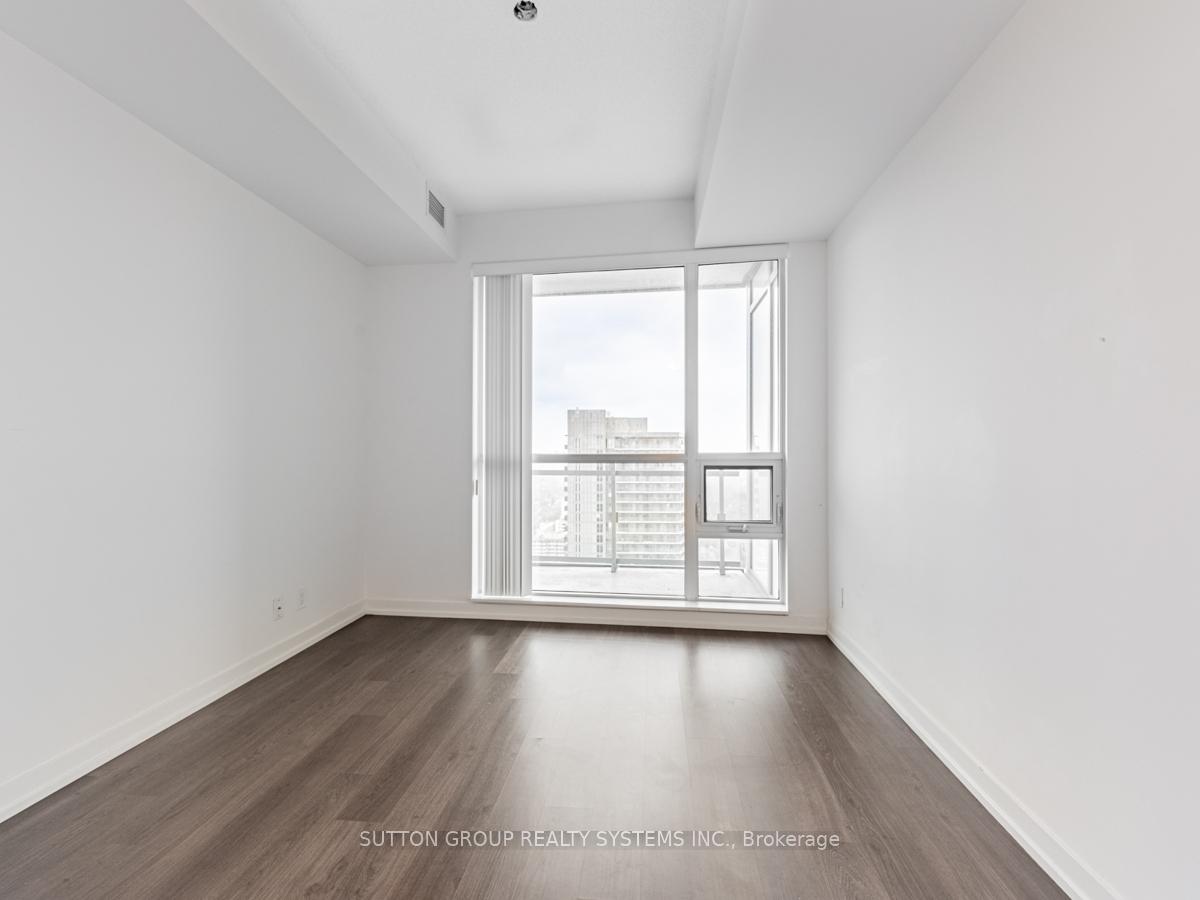2 Bedrooms Condo at 98 Lillian, Toronto For sale