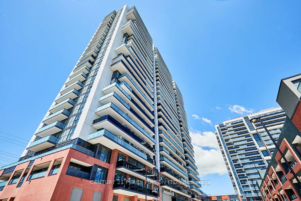 2545 Simcoe