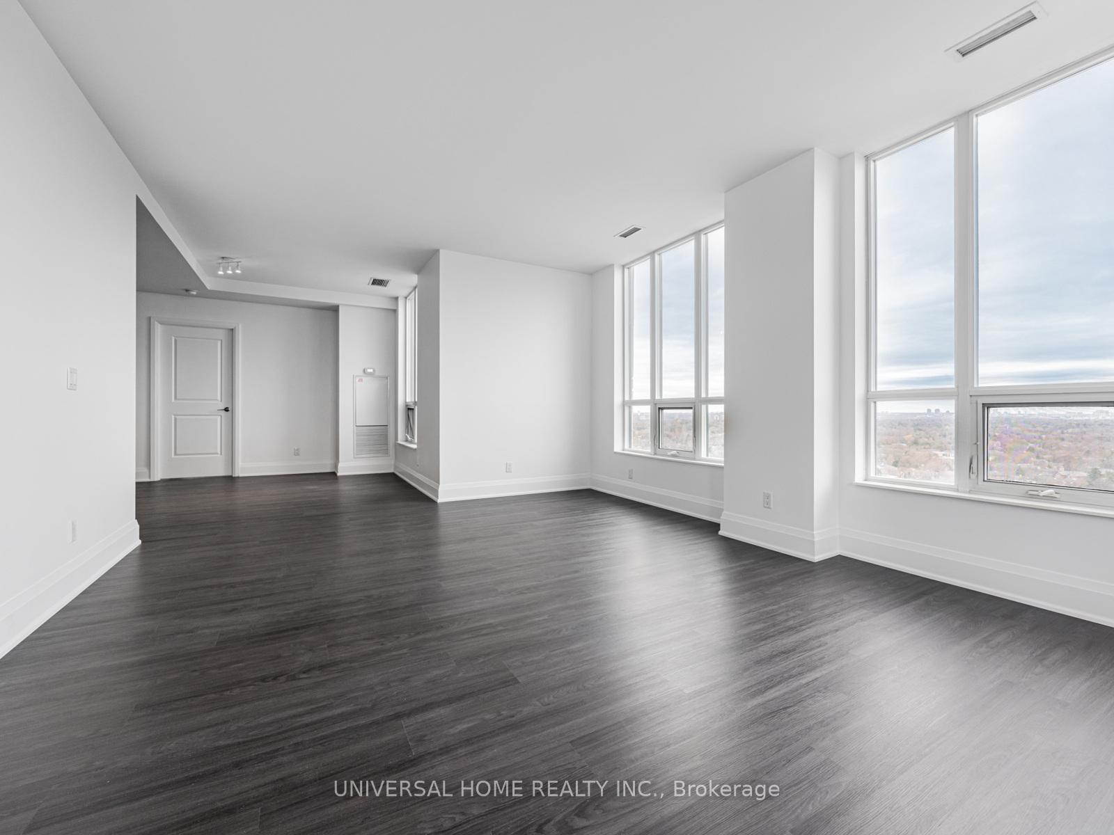3 Bedrooms Condo at 100 Harrison Garden,  Toronto For sale