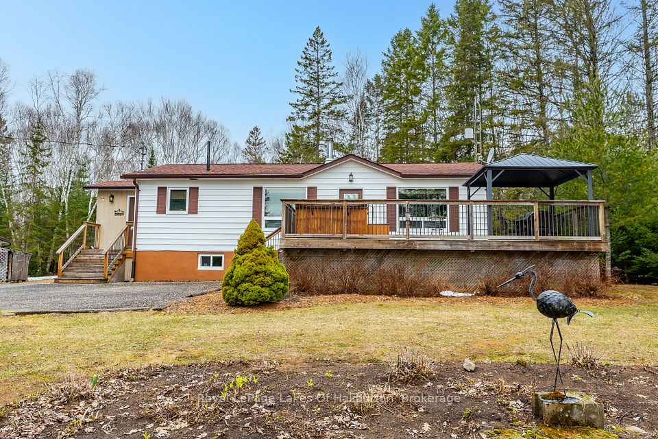 1293 Green Lake