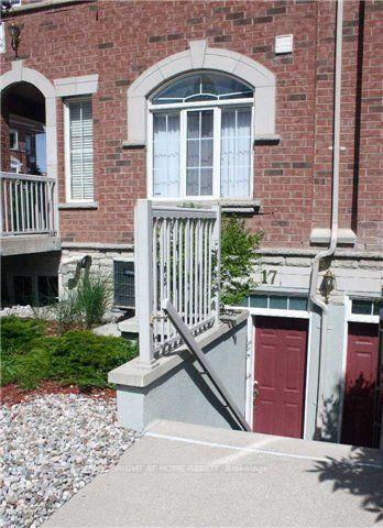 1 Bedroom Condo at 625 Shoreline, Mississauga For sale