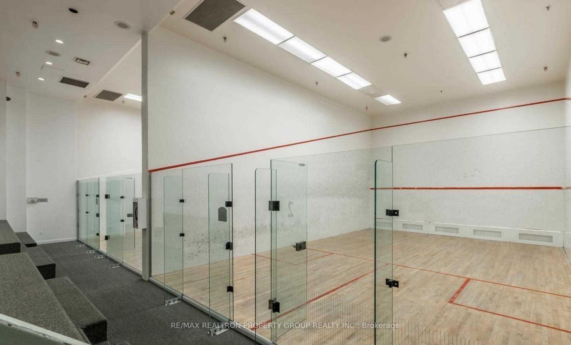 2 Bedrooms Condo at 88 Corporate, Toronto For sale