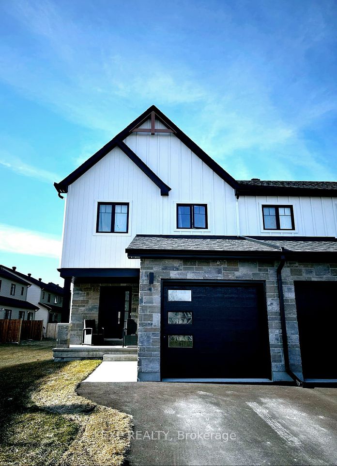 121 DARQUISE Street, Clarence-Rockland, ON K4K 0N9