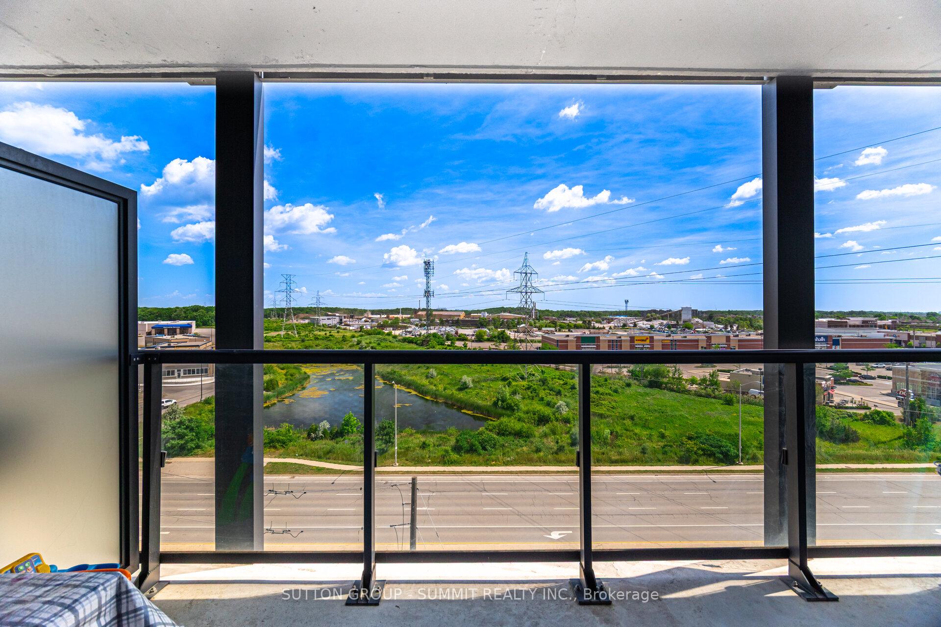 2 Bedrooms Condo at 3200 DAKOTA COMMON, Burlington For sale
