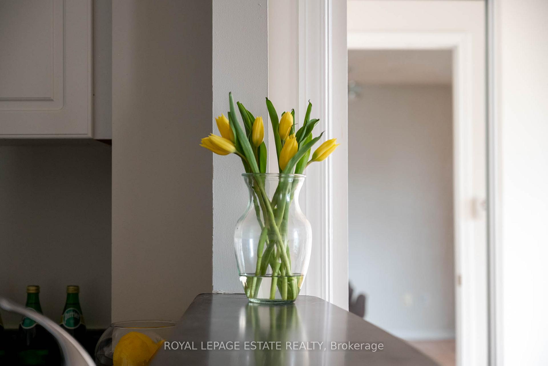 3 Bedrooms Condo at 23 Lorraine, Toronto For sale
