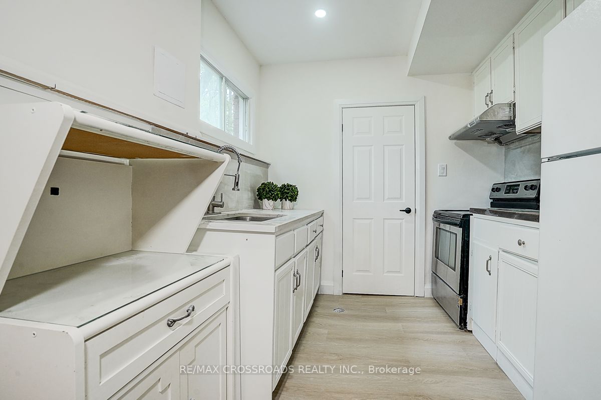 160 letitia Street