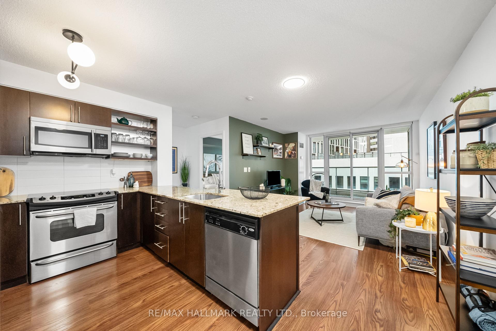 1 Bedroom Condo at 96 St Patrick, Toronto For sale